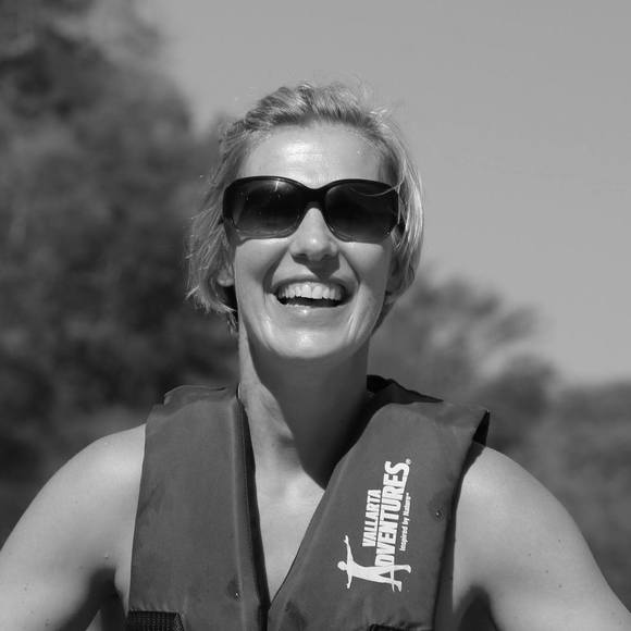 Meet your Posher, Jayne - Picture 1 of 1